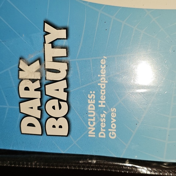 Spirit Halloween Dark Beauty Toddler Costume - Picture 2 of 6